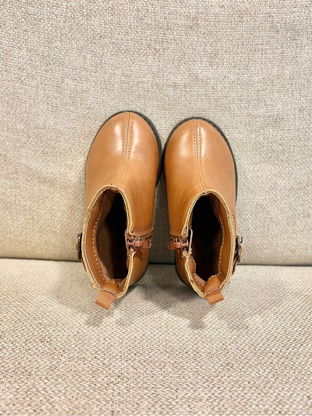 Carter’s LENA Size 6 Toddler Girls Brown Heart Buckle Ankle Boots EUC - Picture 7 of 9